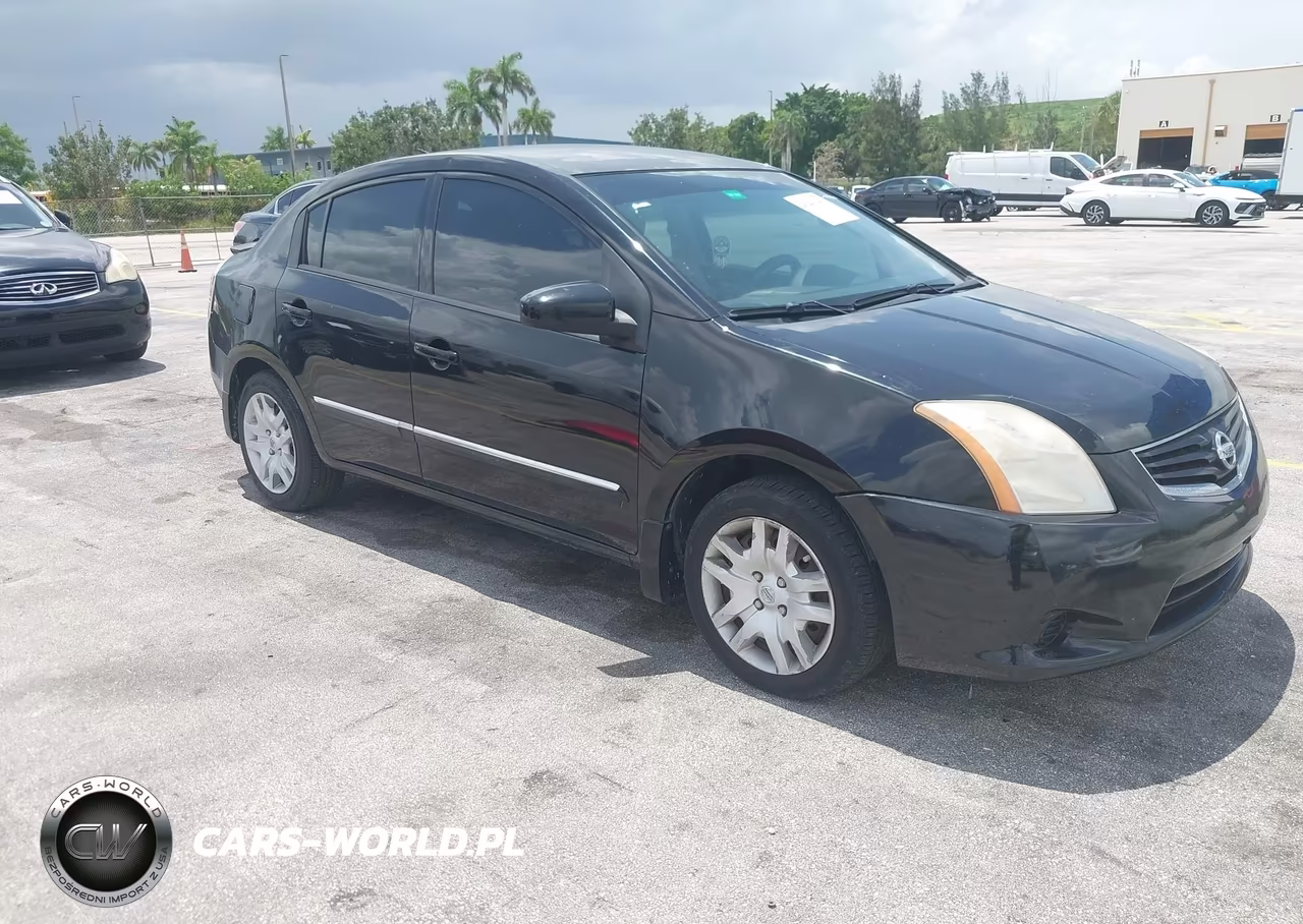 2012 Nissan Sentra 2.0 S – zdjęcie 1 z 11