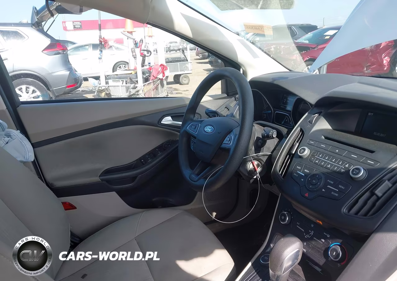 2017 Ford Focus Se VIN:1FADP3K27HL265107 - 19