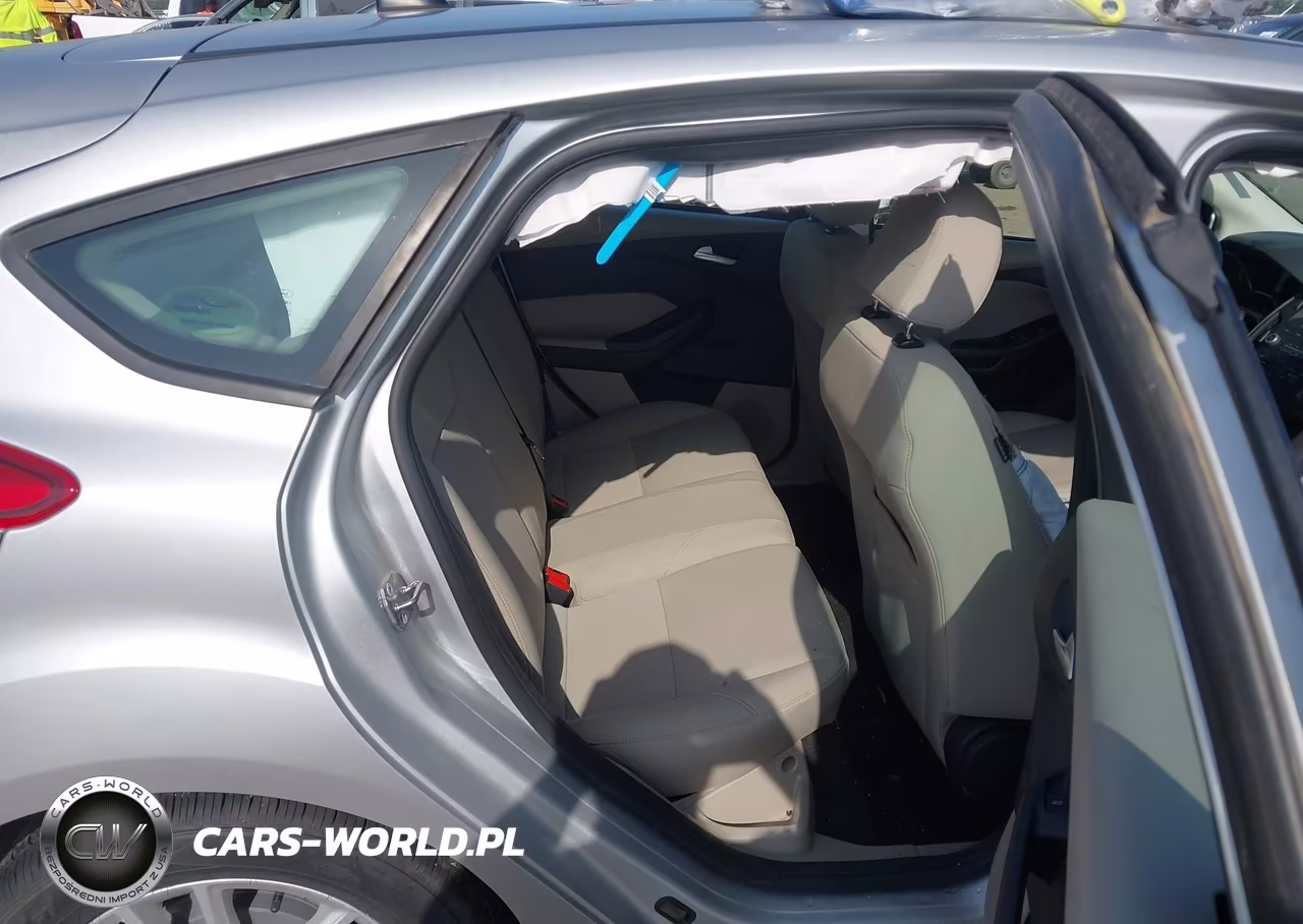 2017 Ford Focus Se VIN:1FADP3K27HL265107 - 8