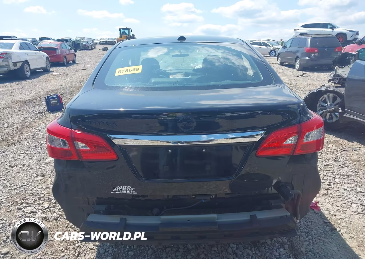 2016 Nissan Sentra S VIN:3N1AB7AP1GL638566 - 17