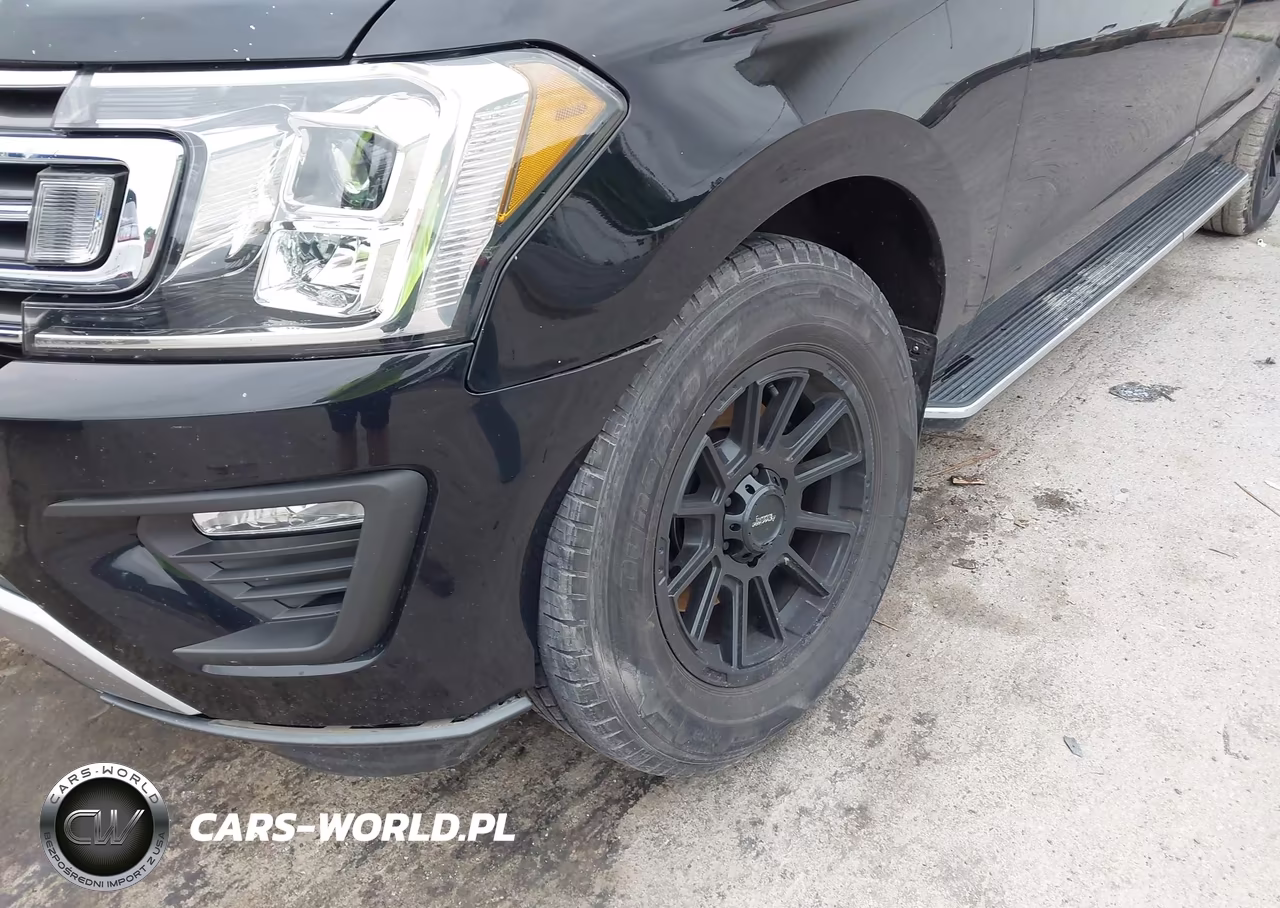 2018 Ford Expedition Xlt VIN:1FMJU1JT4JEA70026 - 6