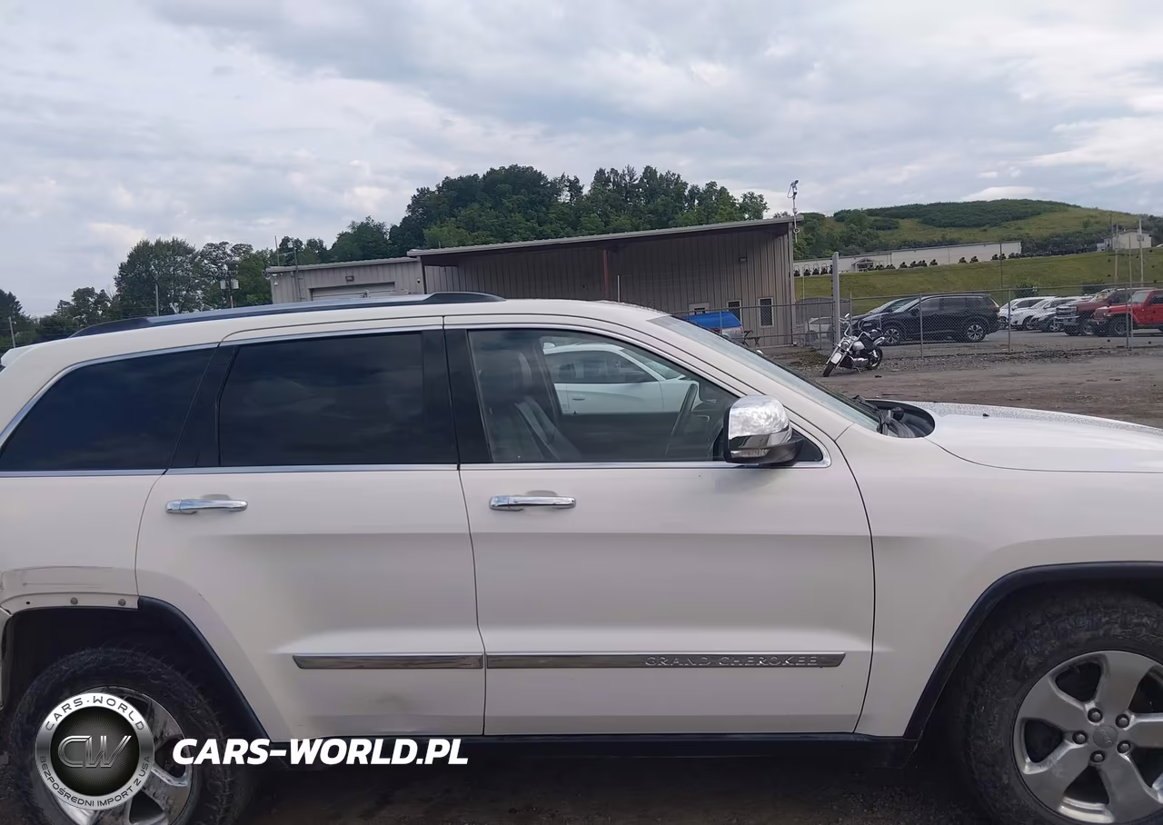 2011 Jeep Grand Cherokee Limited VIN:1J4RR5GG3BC641572 - 13