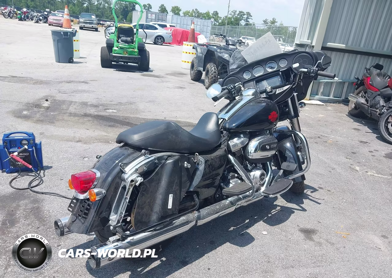 2022 Harley-Davidson Flht VIN:1HD1FVC14NB636290 - 4