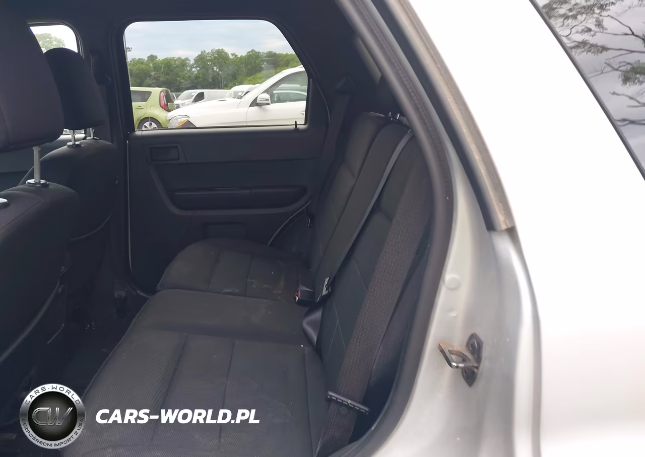 2008 Ford Escape Xlt VIN:1FMCU03Z88KE47165 - 8