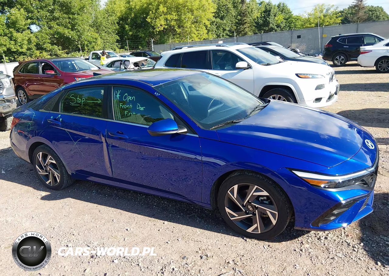 2025 Hyundai Elantra Sel Convenience VIN:KMHLS4DG8SU881088 - 13