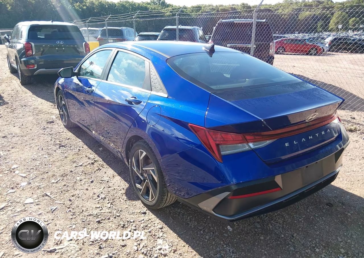 2025 Hyundai Elantra Sel Convenience VIN:KMHLS4DG8SU881088 - 3