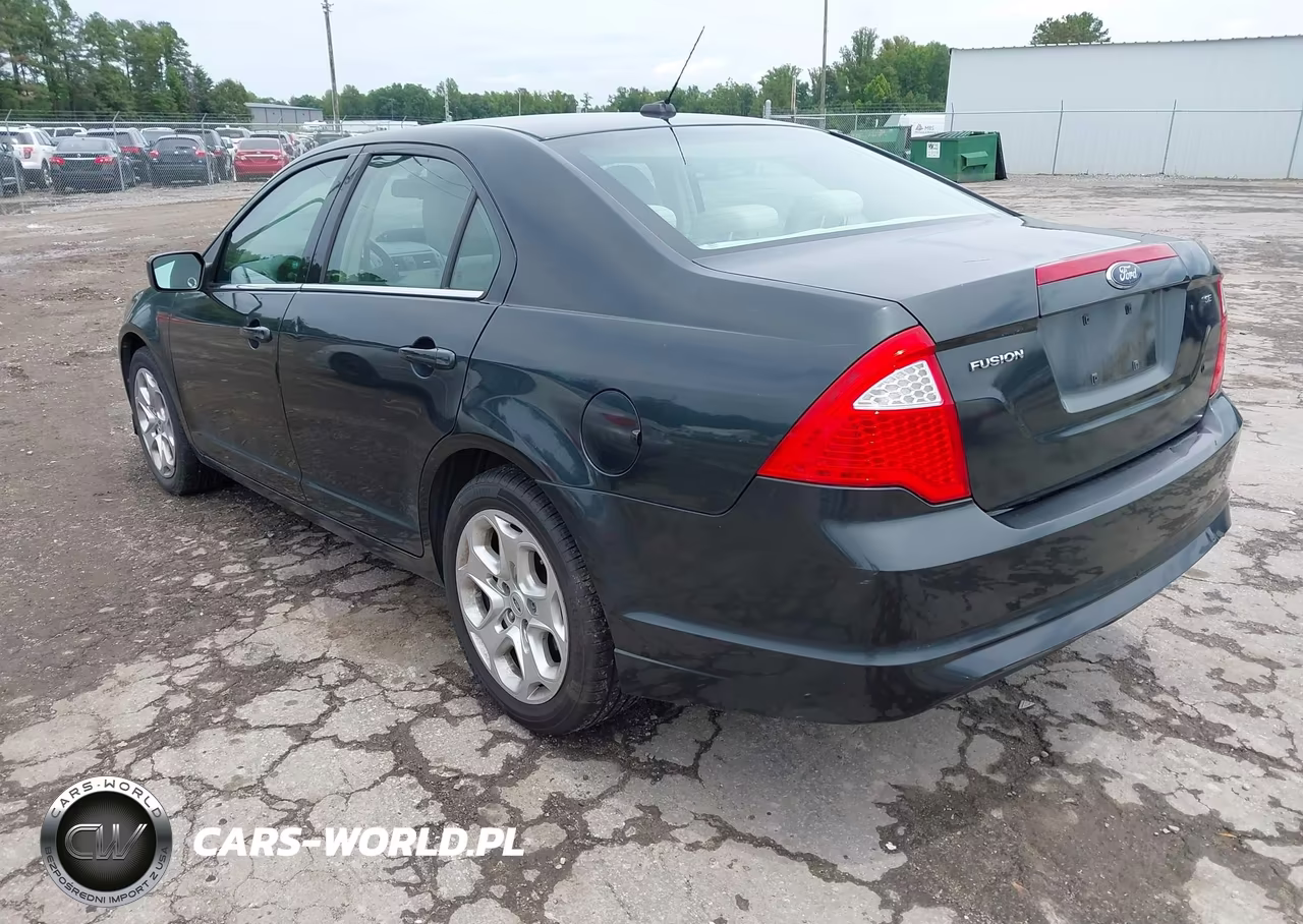 2010 Ford Fusion Se VIN:3FAHP0HA8AR140221 - 3