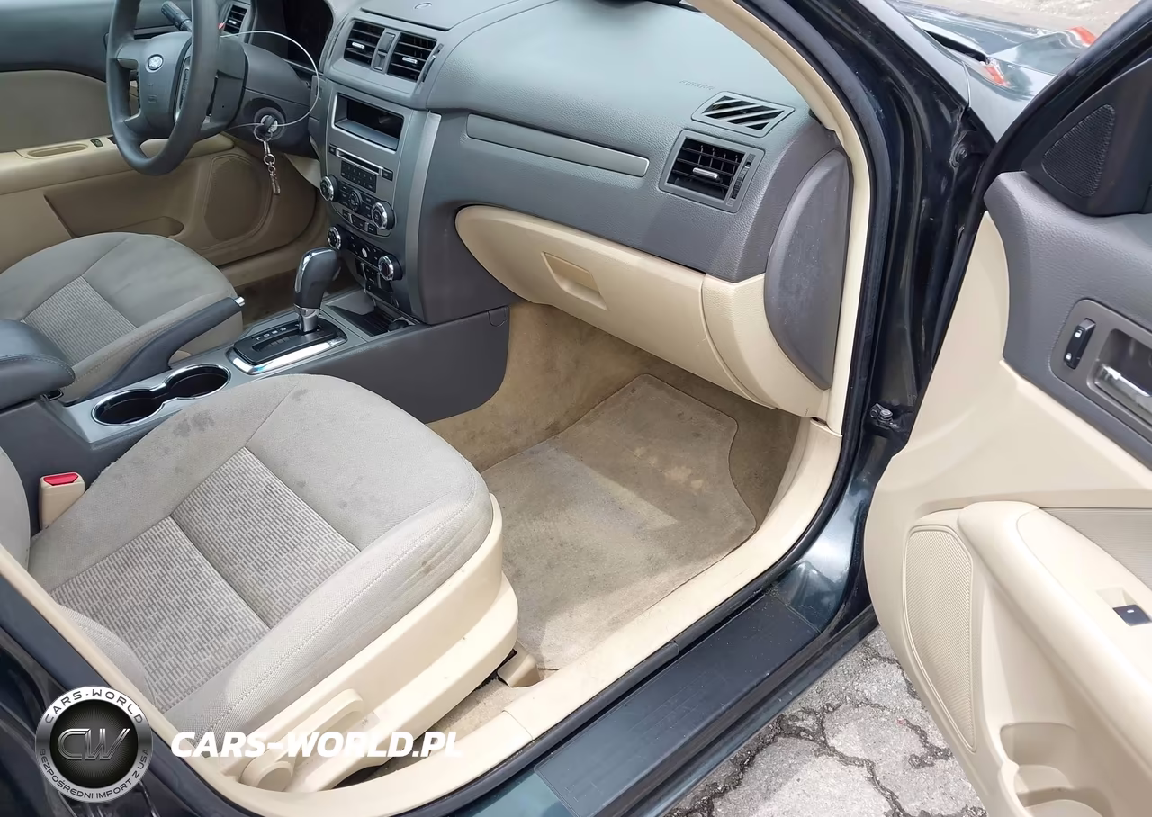 2010 Ford Fusion Se VIN:3FAHP0HA8AR140221 - 5