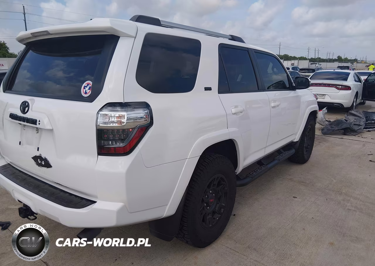 2022 Toyota 4Runner Sr5 Premium VIN:JTEFU5JR1N5256940 - 4