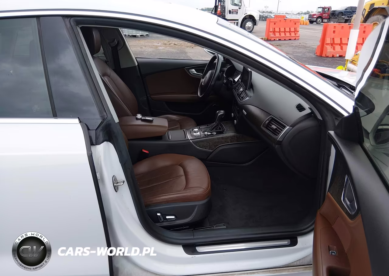 2017 Audi A7 Premium Plus VIN:WAUW2AFC6HN103608 - 5