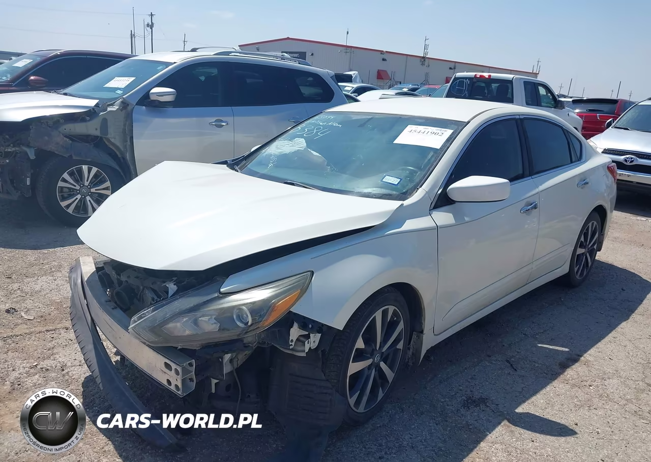 2017 Nissan Altima 2.5 Sr VIN:1N4AL3AP3HC113384 - 2