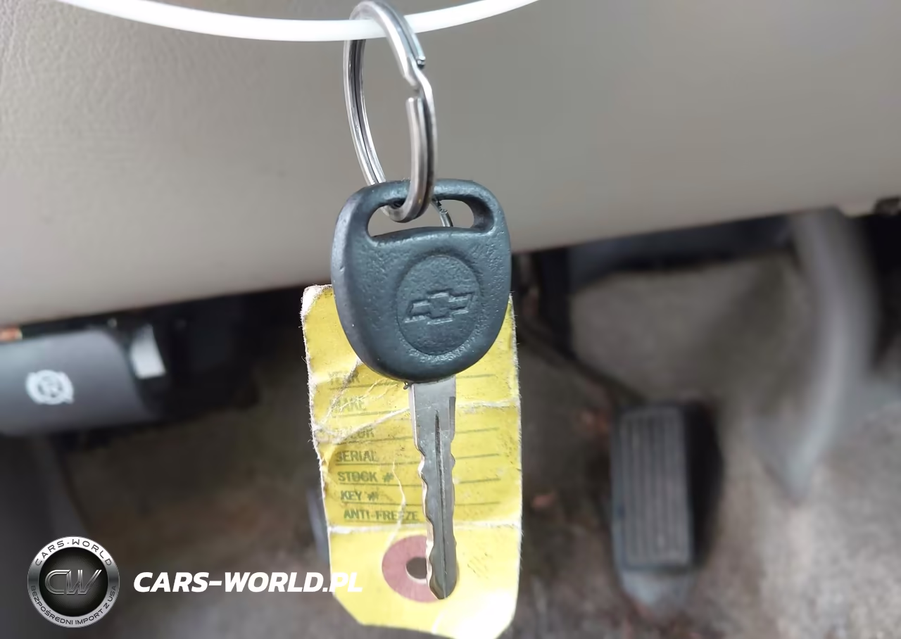 2000 Chevrolet Suburban 1500 Lt VIN:3GNFK16T6YG193409 - 11