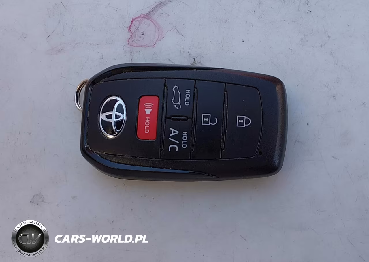 2025 Toyota Bz4X Limited VIN:JTMAAAAA7SA057761 - 11