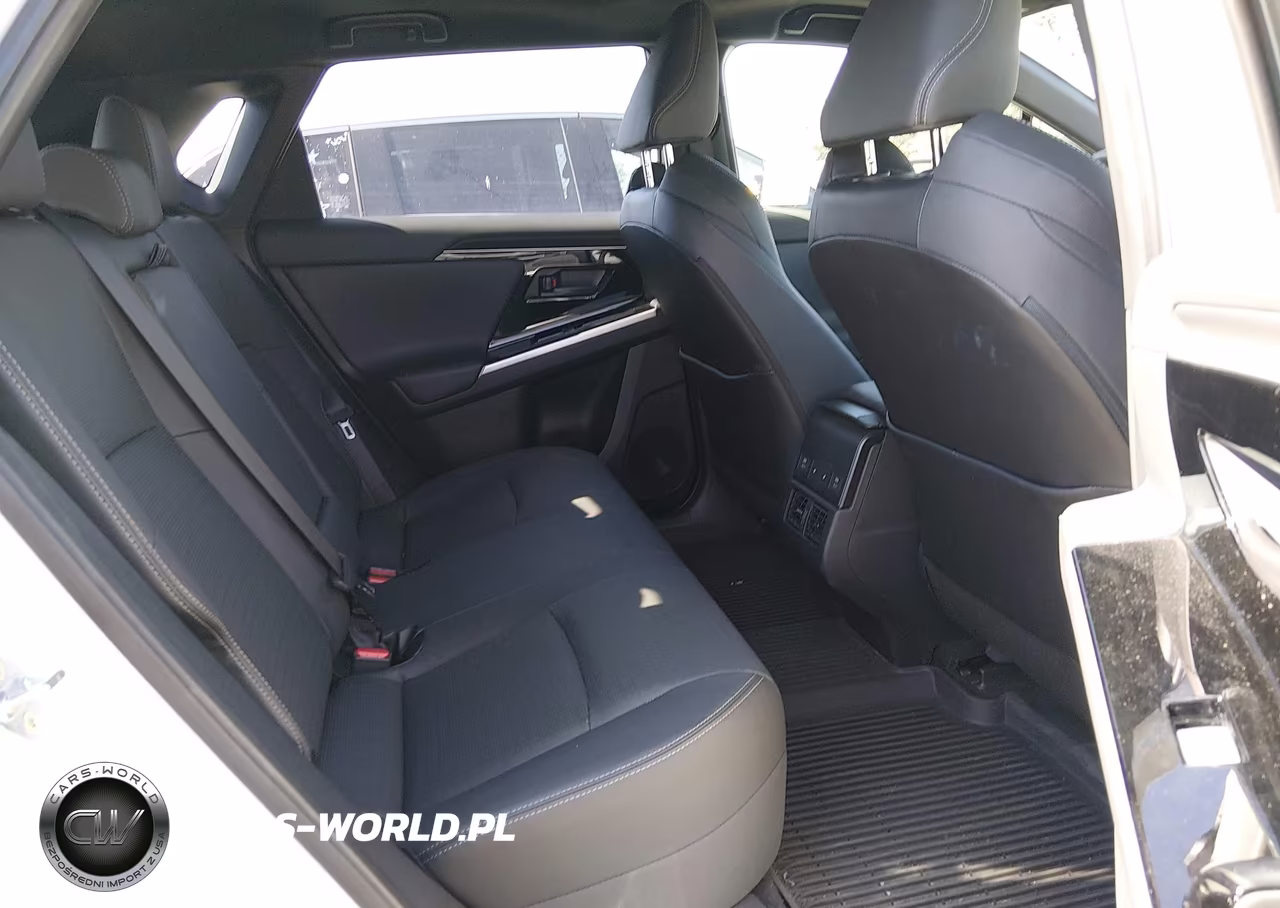 2025 Toyota Bz4X Limited VIN:JTMAAAAA7SA057761 - 8
