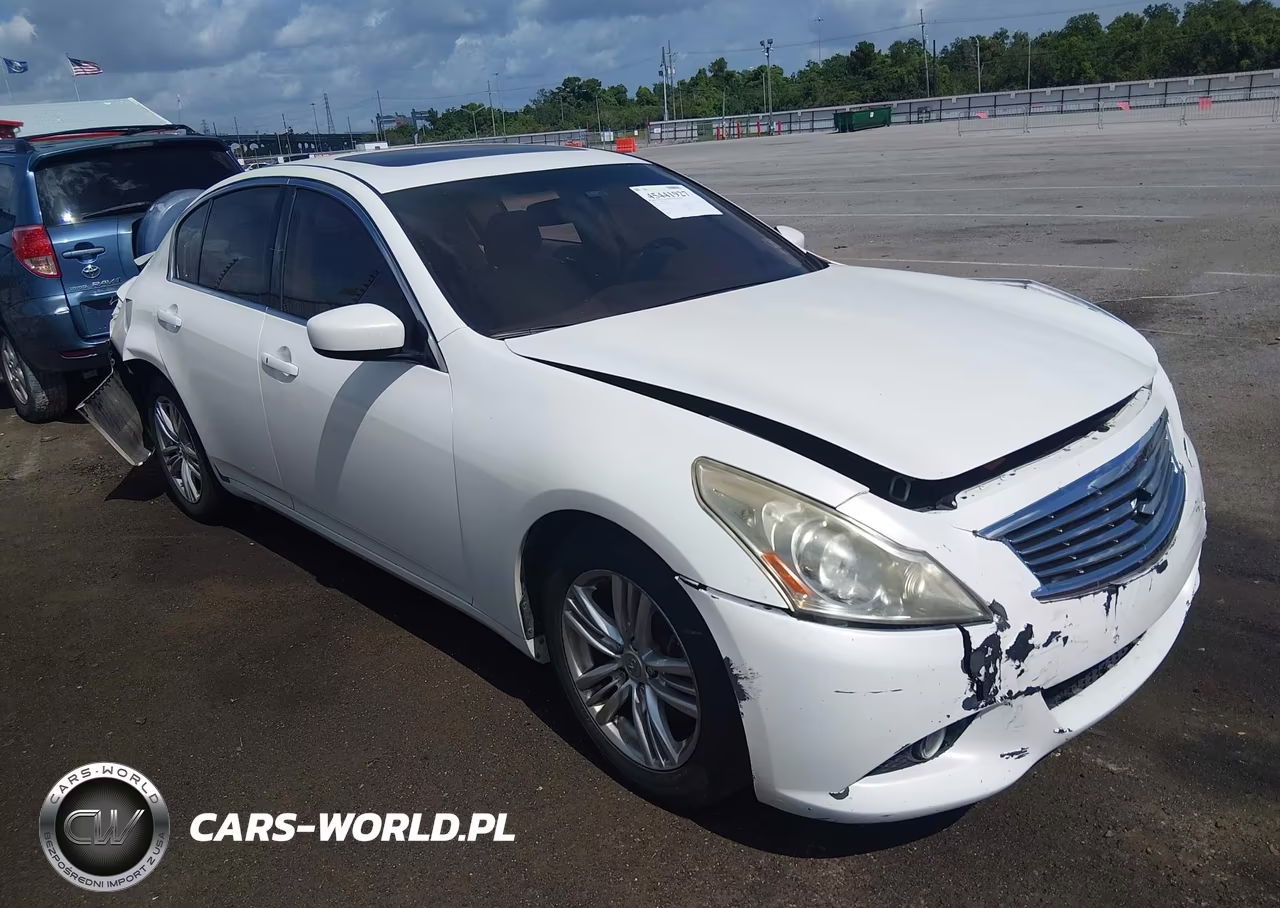 2011 Infiniti G37 Journey – zdjęcie 1 z 13
