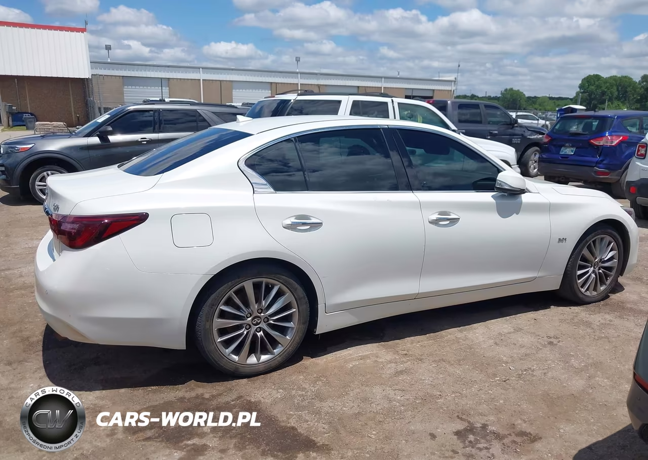 2018 Infiniti Q50 3.0T Luxe VIN:JN1EV7AP3JM366527 - 13