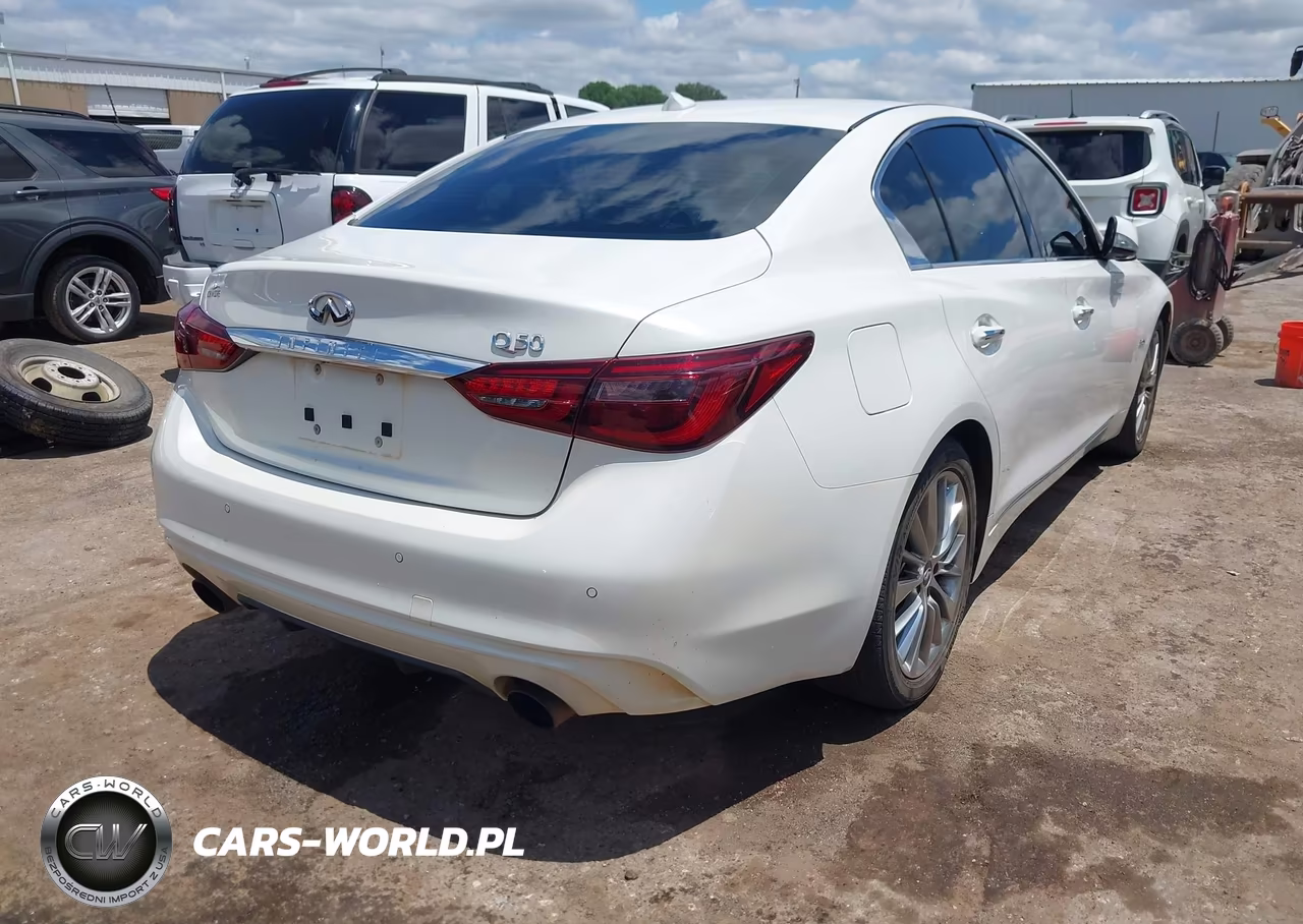 2018 Infiniti Q50 3.0T Luxe VIN:JN1EV7AP3JM366527 - 4