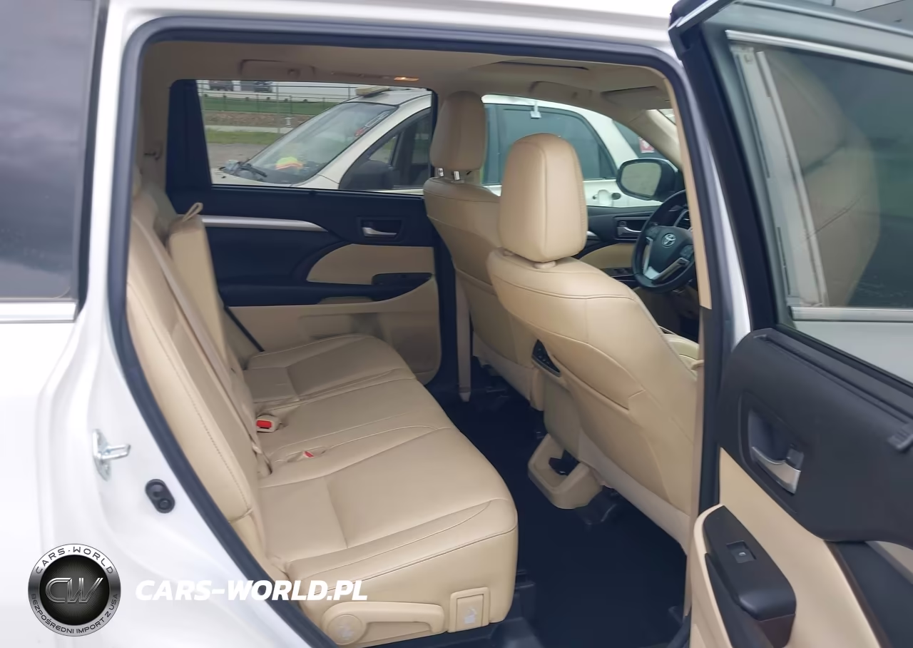 2017 Toyota Highlander Xle VIN:5TDKZRFH9HS512641 - 8