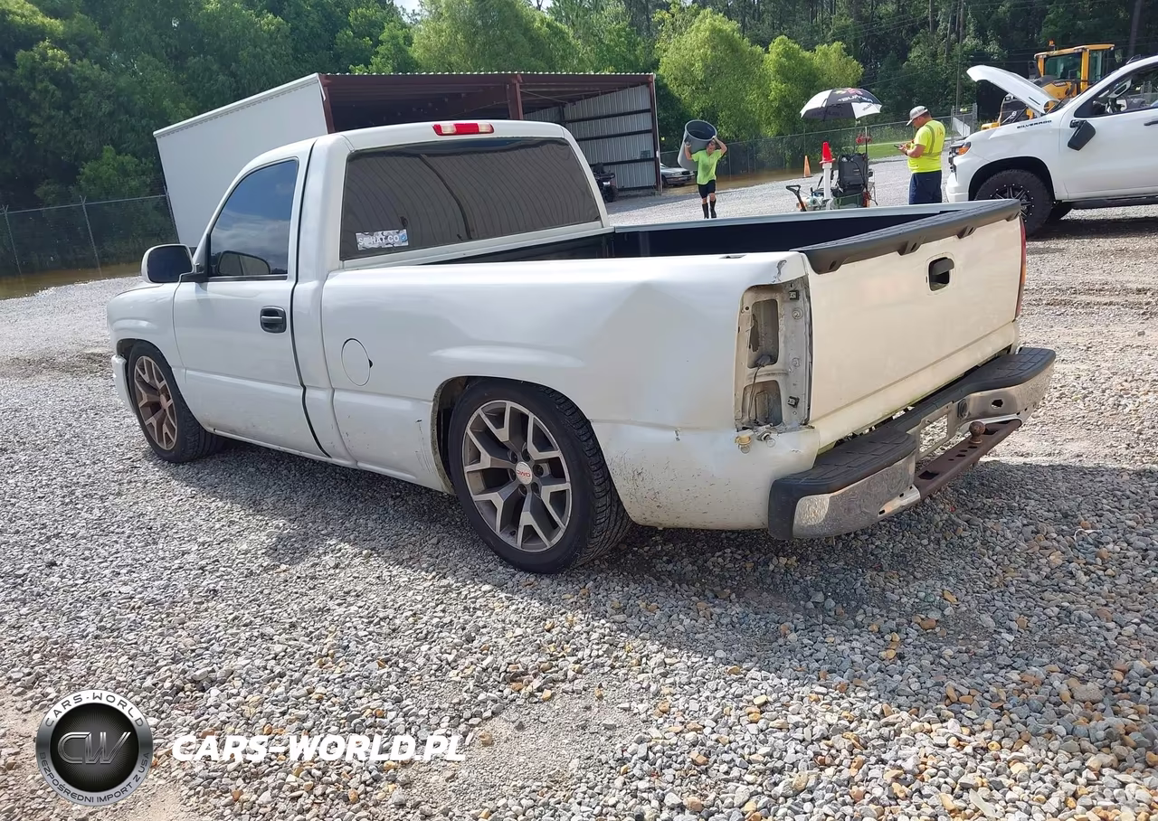 2003 GMC Sierra 1500 VIN:1GTEC14V53Z341127 - 3