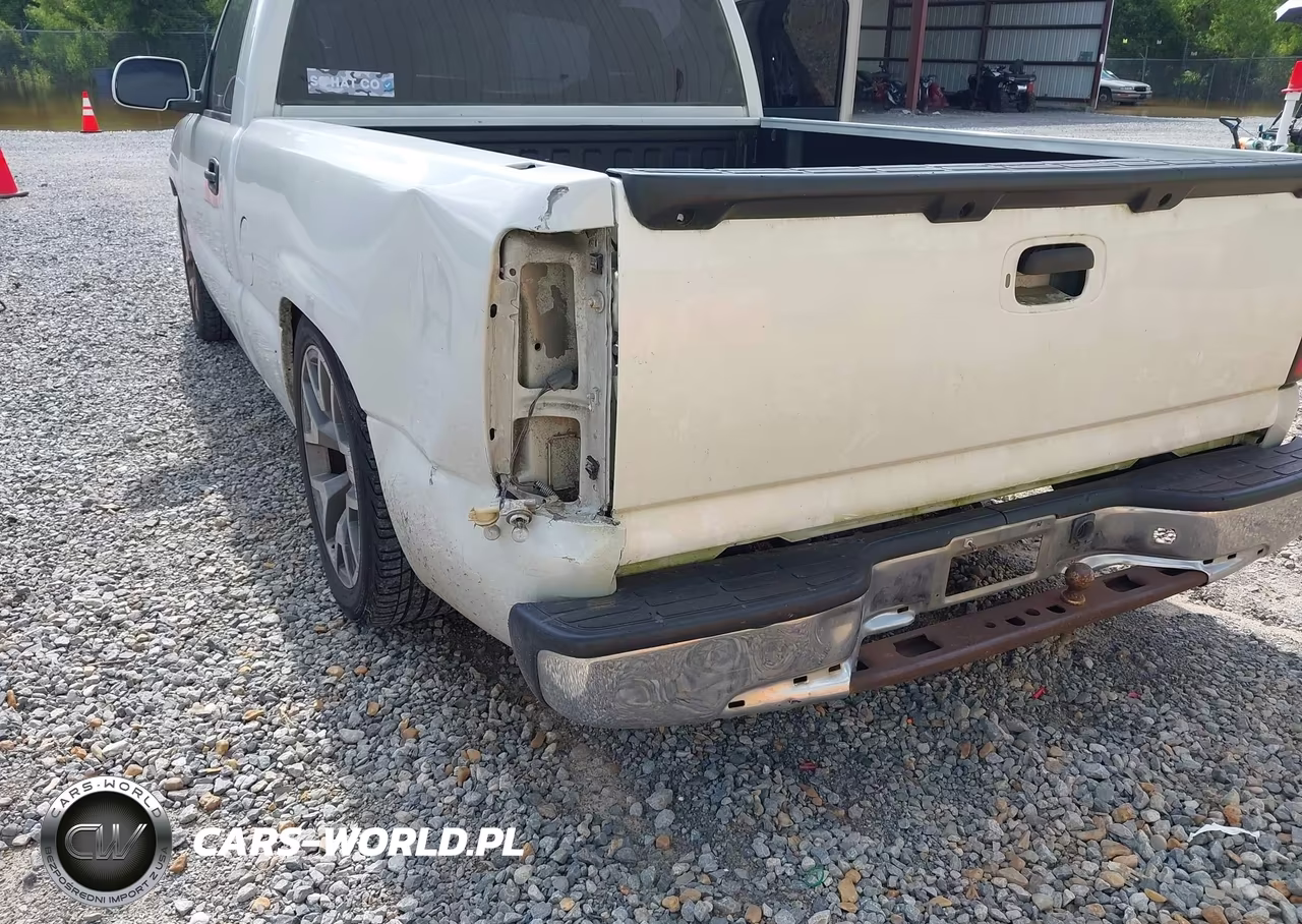 2003 GMC Sierra 1500 VIN:1GTEC14V53Z341127 - 6