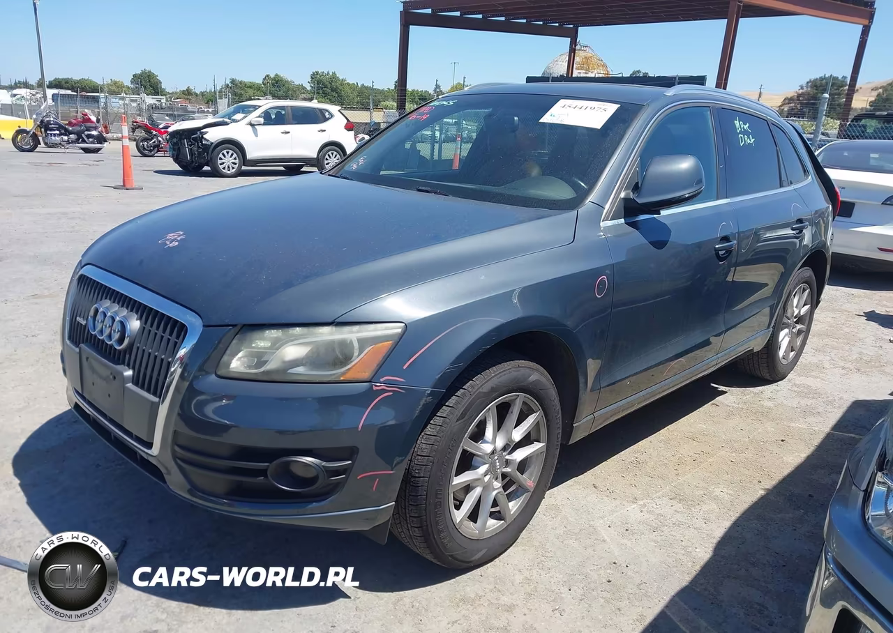 2011 Audi Q5 2.0T Premium VIN:WA1LFBFP1BA109828 - 2