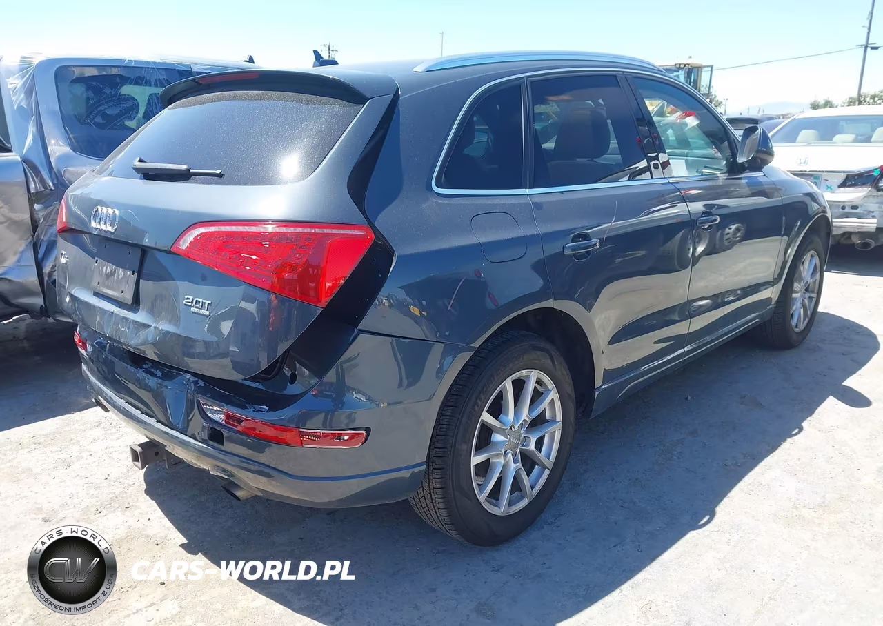 2011 Audi Q5 2.0T Premium VIN:WA1LFBFP1BA109828 - 4