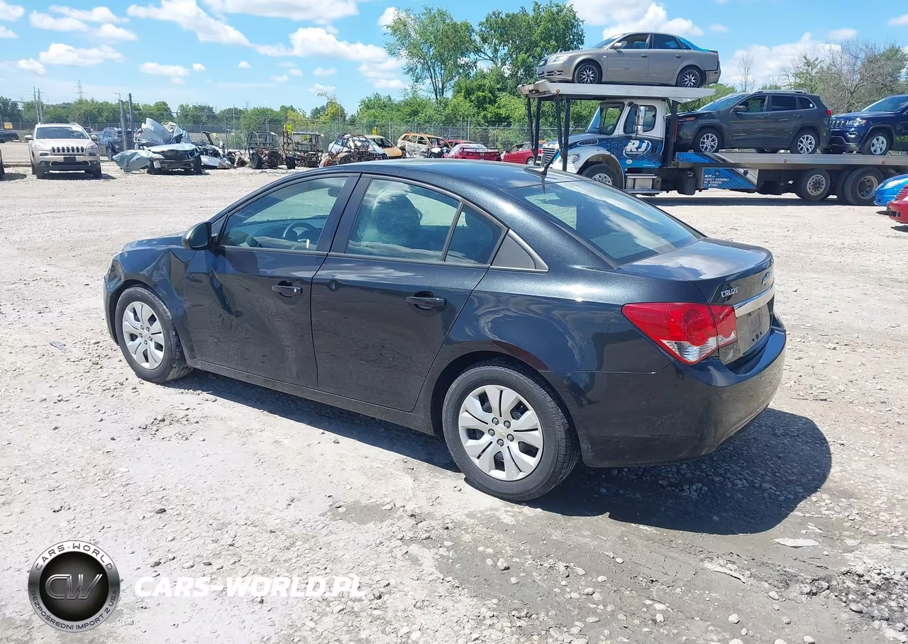 2013 Chevrolet Cruze Ls Manual VIN:1G1PB5SH2D7212011 - 3