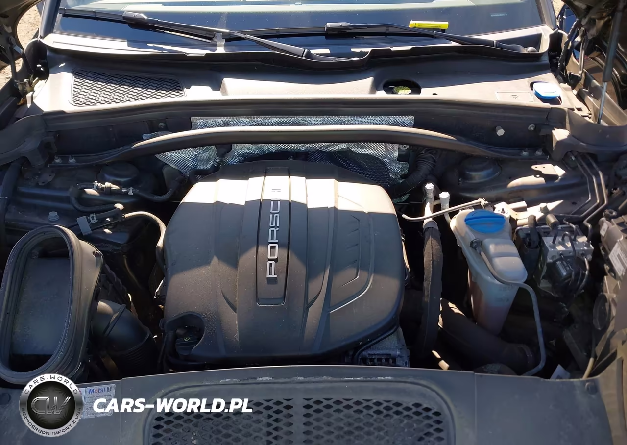 2018 Porsche Macan VIN:WP1AA2A56JLB02974 - 10