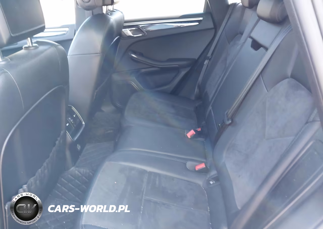 2018 Porsche Macan VIN:WP1AA2A56JLB02974 - 8
