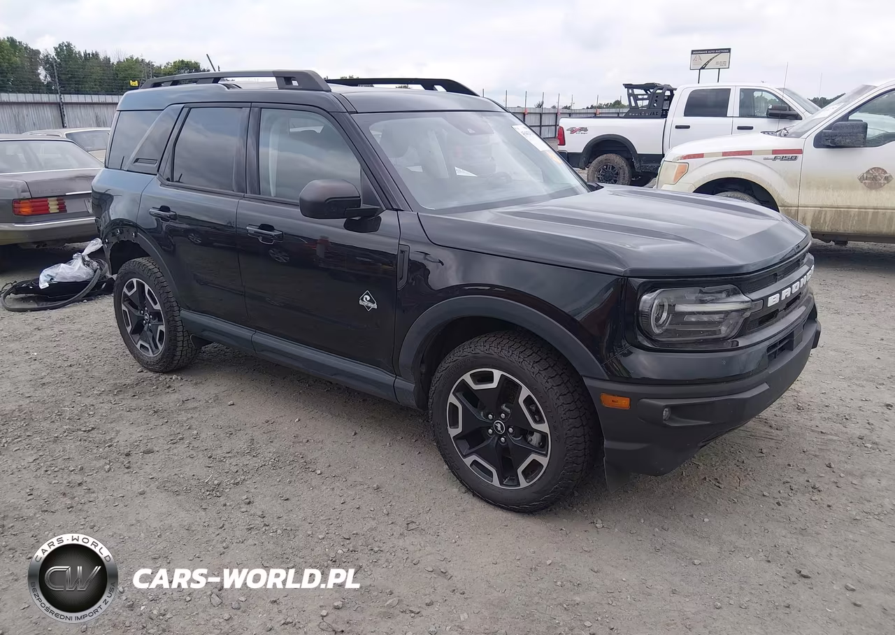 2023 Ford Bronco Sport Outer Banks – zdjęcie 1 z 19