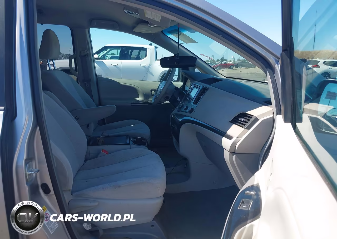2012 Toyota Sienna Le V6 8 Passenger VIN:5TDKK3DC4CS244325 - 5