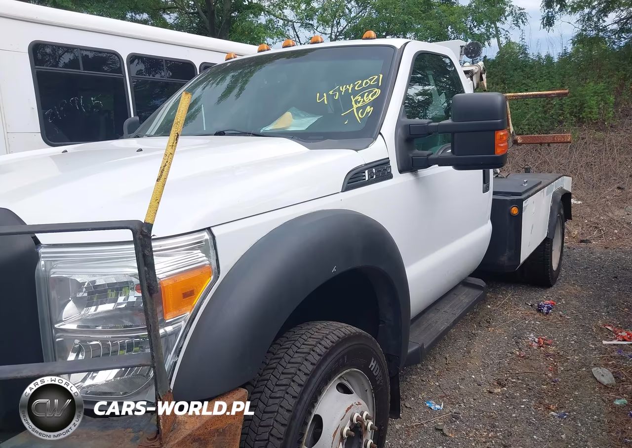 2014 Ford F-550 Chassis Xl-Xlt VIN:1FDUF5HT2EEB42724 - 11