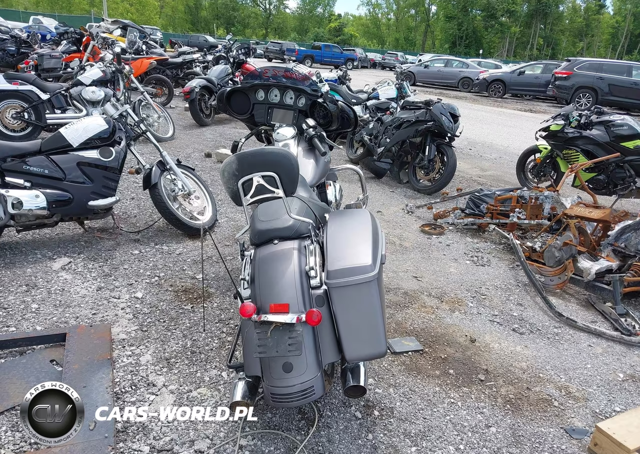 2016 Harley-Davidson Flhxs Street Glide Special VIN:1HD1KRM1XGB683506 - 6