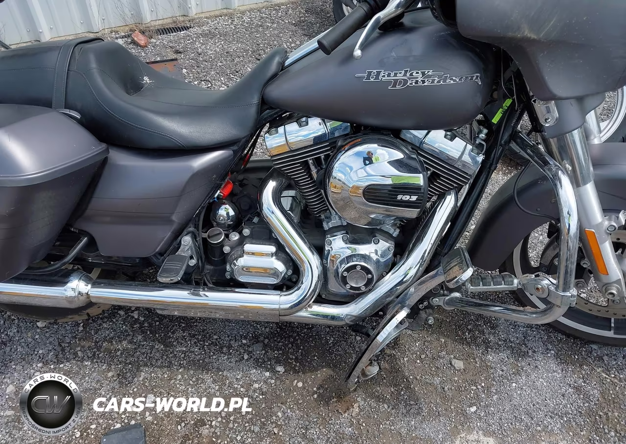 2016 Harley-Davidson Flhxs Street Glide Special VIN:1HD1KRM1XGB683506 - 8