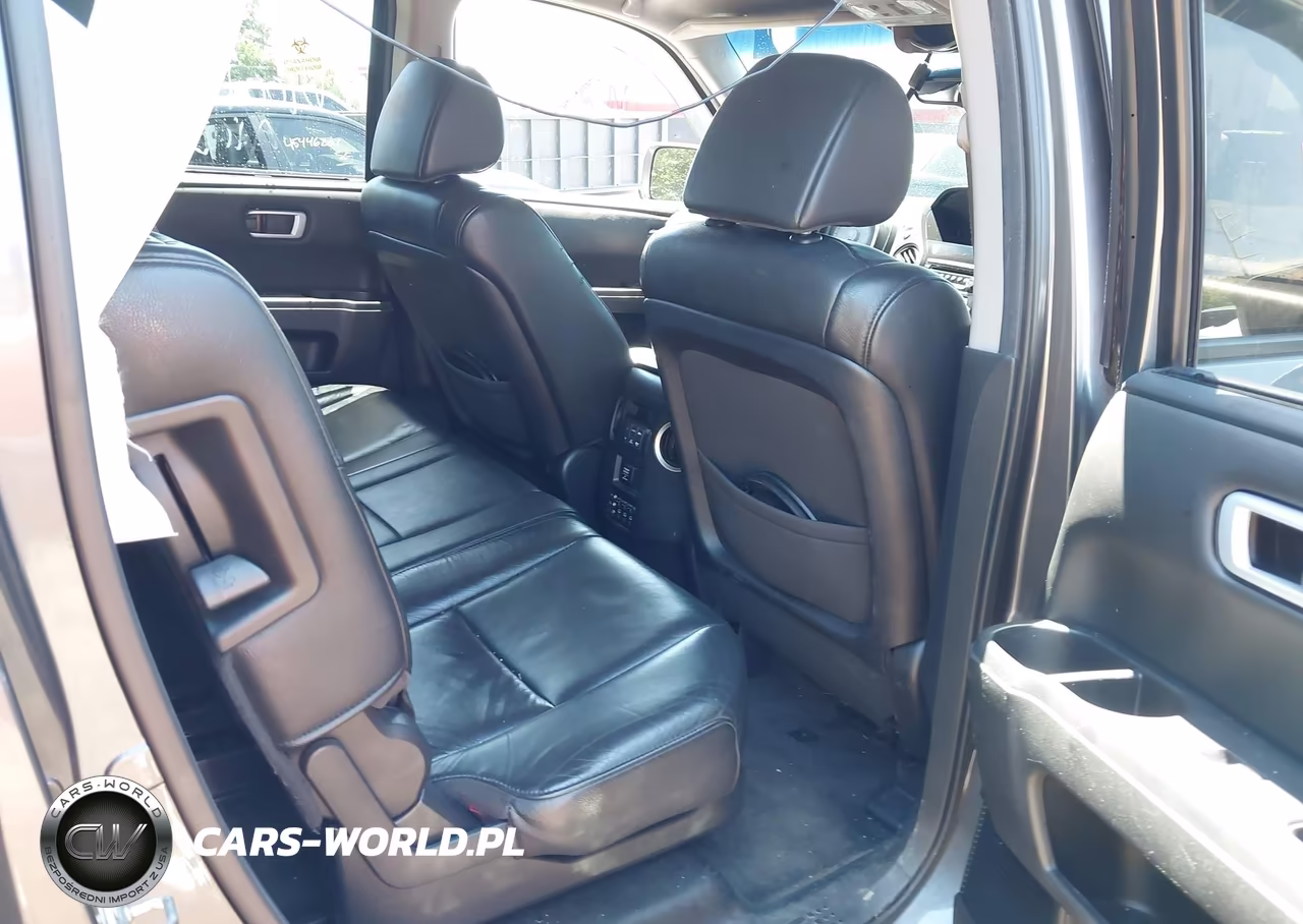 2012 Honda Pilot Touring VIN:5FNYF4H93CB043877 - 8