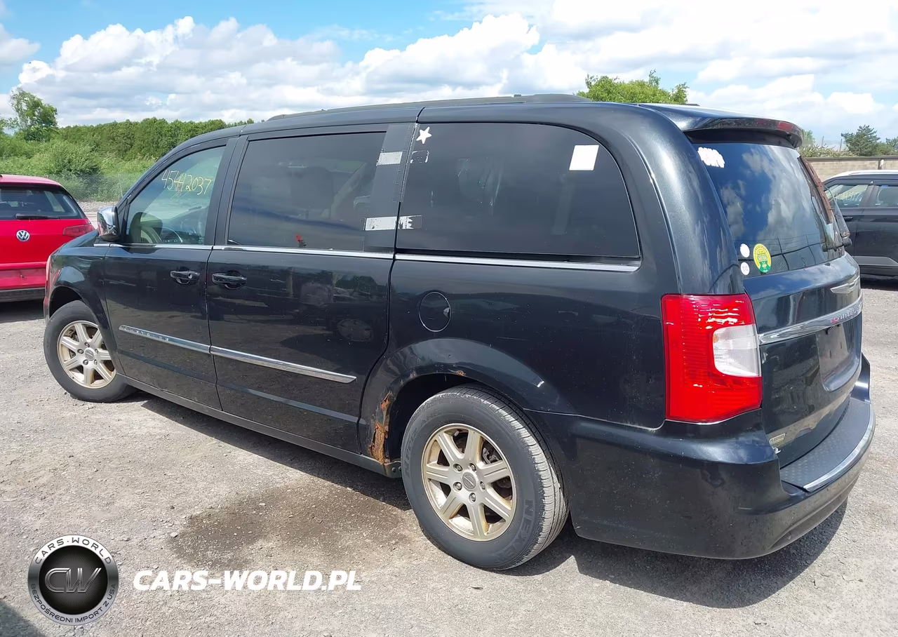 2012 Chrysler Town & Country Touring-L VIN:2C4RC1CG7CR162229 - 3