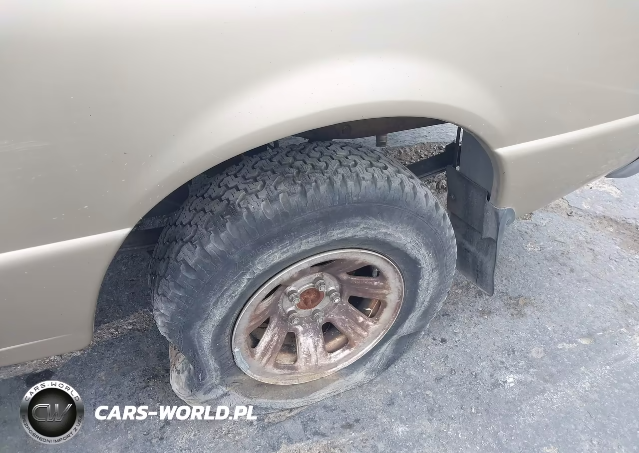 2000 Ford Ranger Xl-Xlt VIN:1FTYR10C8YTB22950 - 13