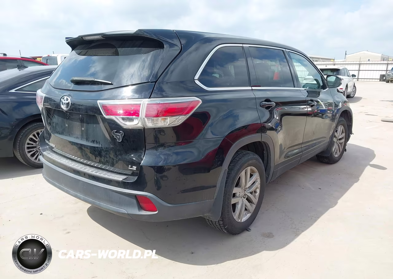 2014 Toyota Highlander Le VIN:5TDZKRFH4ES025572 - 4