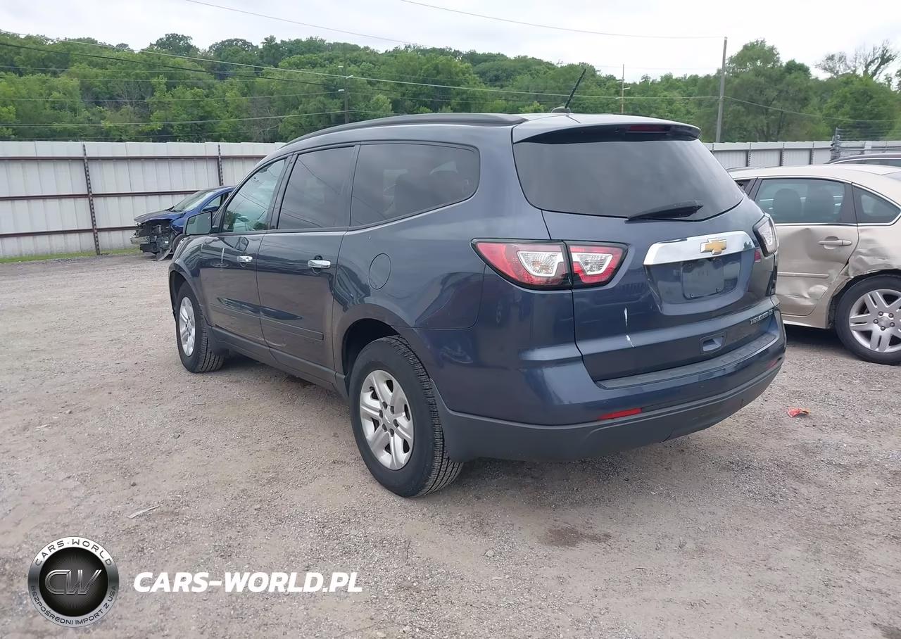 2013 Chevrolet Traverse Ls VIN:1GNKRFED2DJ135047 - 3