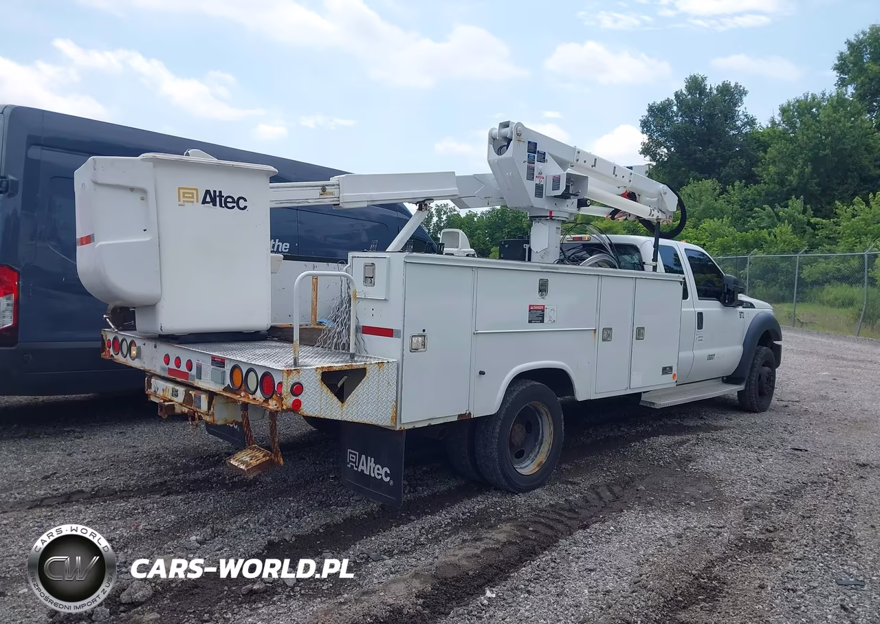 2013 Ford F-550 Chassis VIN:1FD0X5GY3DEB89154 - 4
