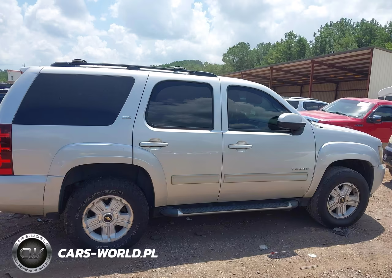 2011 Chevrolet Tahoe Lt VIN:1GNSCBE00BR188528 - 13
