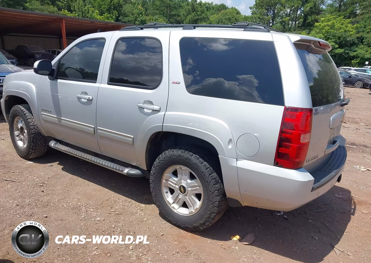 2011 Chevrolet Tahoe Lt VIN:1GNSCBE00BR188528 - 3