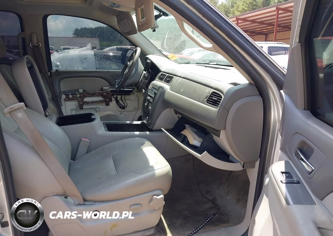 2011 Chevrolet Tahoe Lt VIN:1GNSCBE00BR188528 - 5