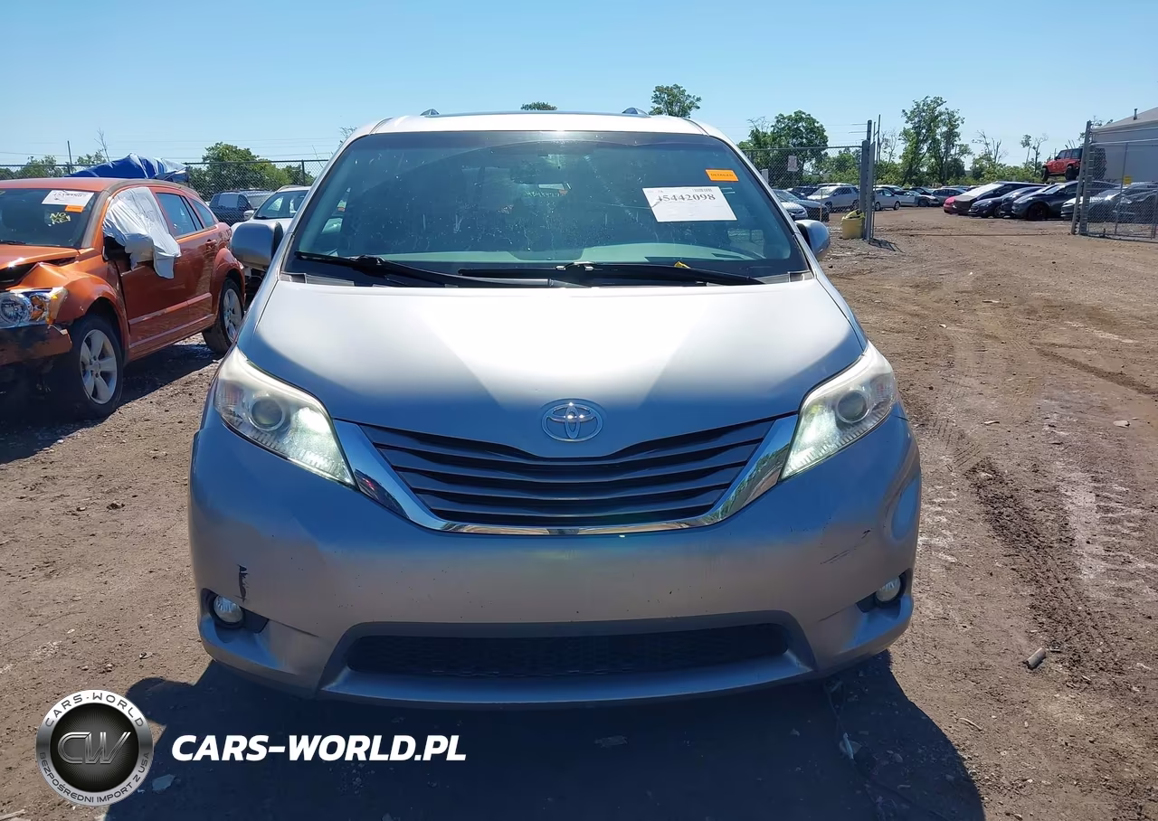 2015 Toyota Sienna Xle Premium 8 Passenger VIN:5TDYK3DC3FS679285 - 13