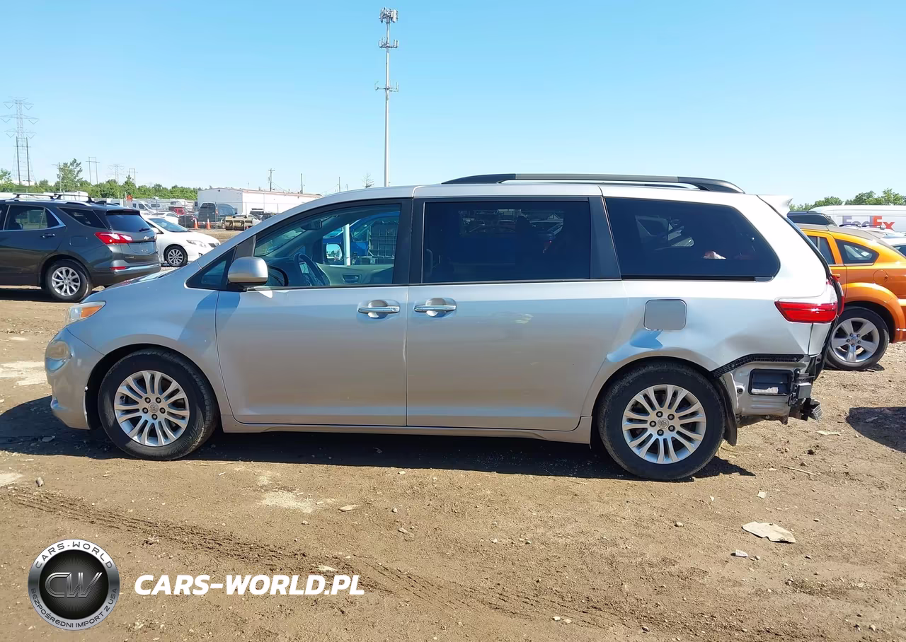 2015 Toyota Sienna Xle Premium 8 Passenger VIN:5TDYK3DC3FS679285 - 15