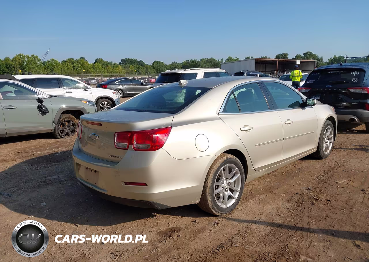 2013 Chevrolet Malibu 1Lt VIN:1G11C5SA8DF343553 - 4