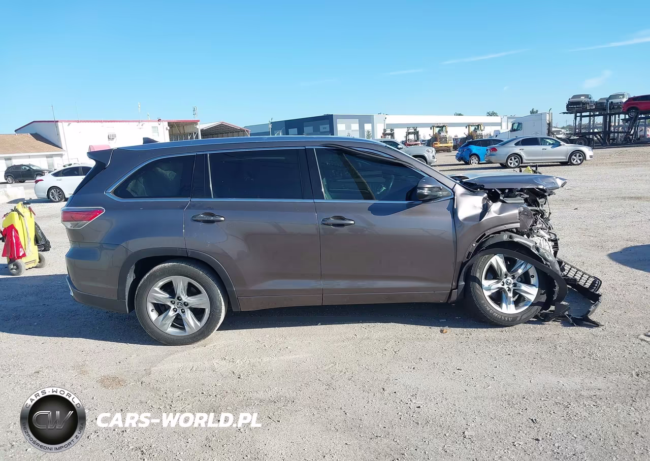 2016 Toyota Highlander Limited V6 VIN:5TDYKRFH9GS131871 - 13
