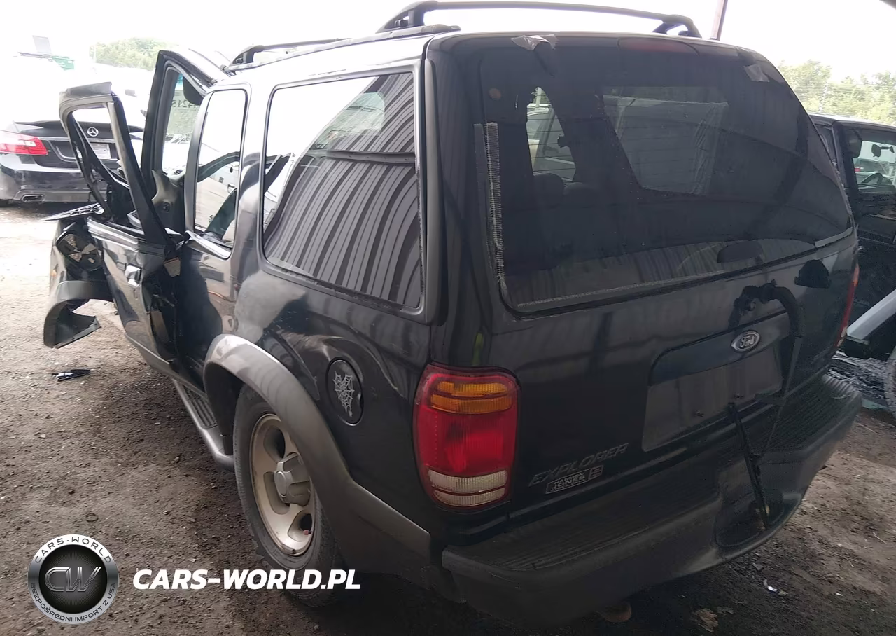 1999 Ford Explorer Sport VIN:1FMYU24E5XUC18362 - 3