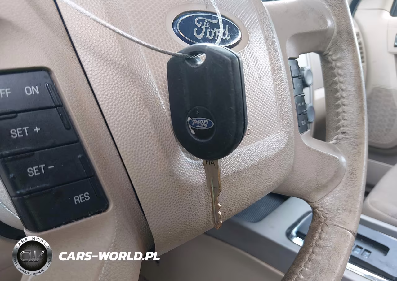 2010 Ford Escape Xlt VIN:1FMCU0D72AKA30188 - 11