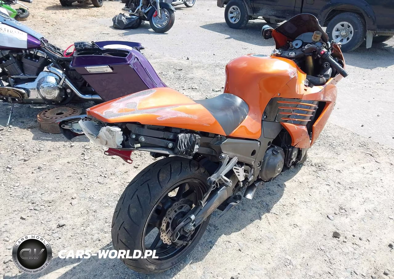 2010 Kawasaki Zx1400 C VIN:JKBZXNC19AA020883 - 4